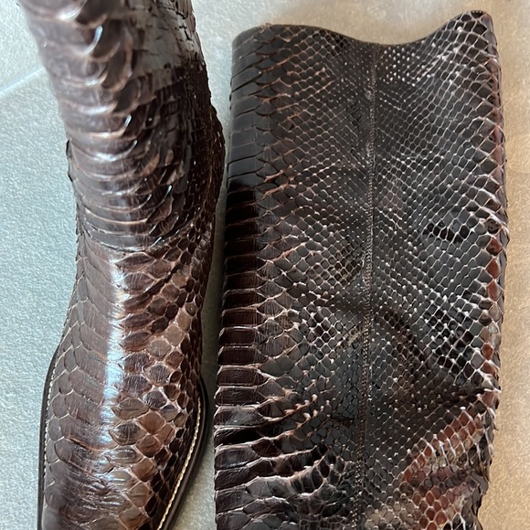 Barbara Bui never worn snake skin insane beautiful boots- 2 inch heel - pristine - Picture 11 of 13